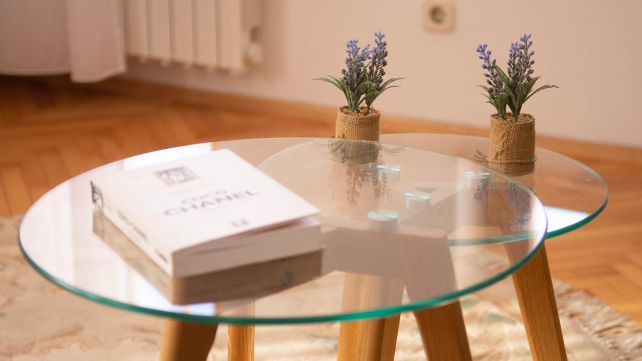شقة Beautiful Duplex In Heart Of Old Town - Free Parking سراييفو المظهر الخارجي الصورة