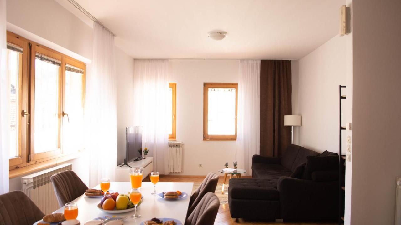 شقة Beautiful Duplex In Heart Of Old Town - Free Parking سراييفو المظهر الخارجي الصورة