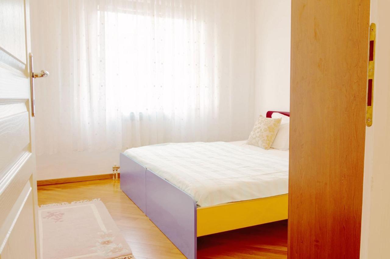 شقة Beautiful Duplex In Heart Of Old Town - Free Parking سراييفو المظهر الخارجي الصورة