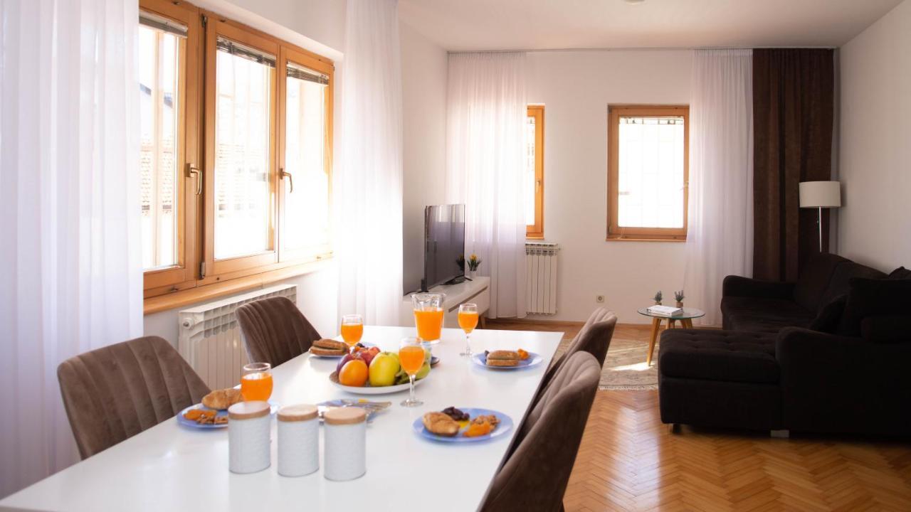 شقة Beautiful Duplex In Heart Of Old Town - Free Parking سراييفو المظهر الخارجي الصورة